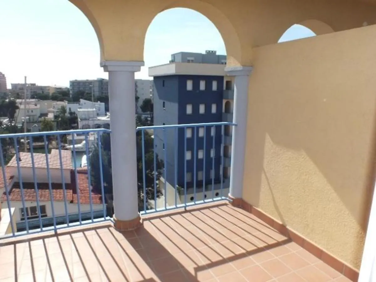 Apartamento En Roses Para 6 Pers Con Piscina Y Parking - Es-204-49 Apartment